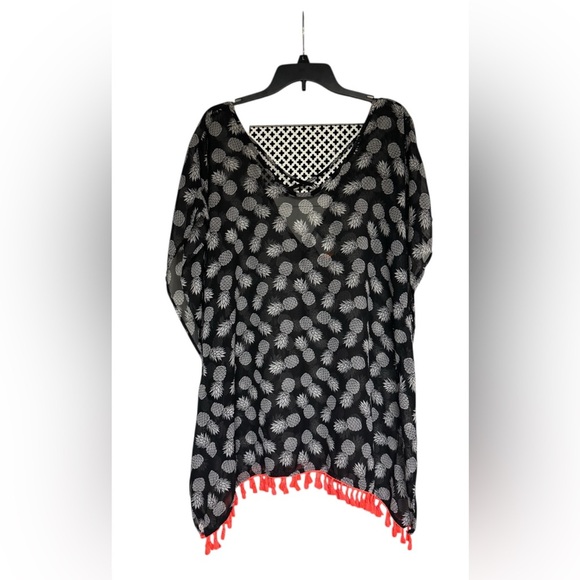 No Boundaries Tops - No Boundaries Black and White Pineapple Blouse with Red Fringe